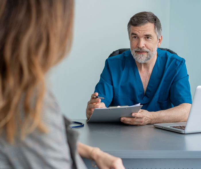 Comment choisir son orthodontiste et son chirurgien maxillo-facial pour un traitement ortho-chirurgical (Guide complet)